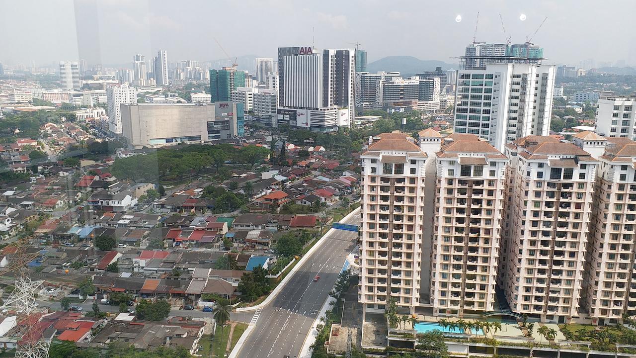 The Garden Apartment At Kuala Lumpur Petaling Jaya Esterno foto